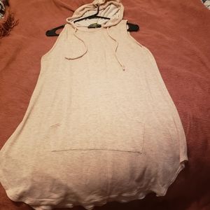 Sleeveless hoodie